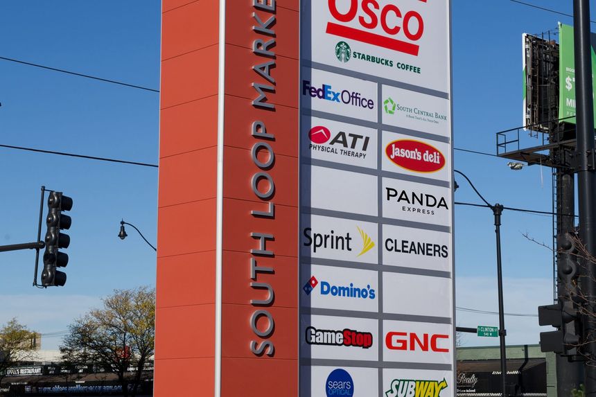 South Loop Marketplace, photo 1